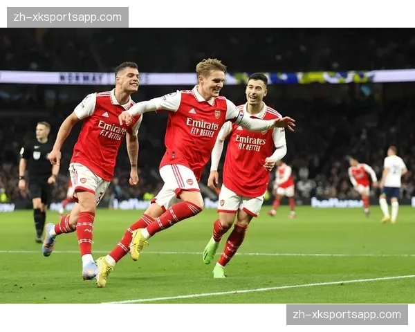 英格兰赖斯安德森双后腰 诺丁汉森林中场跑动覆盖成关键